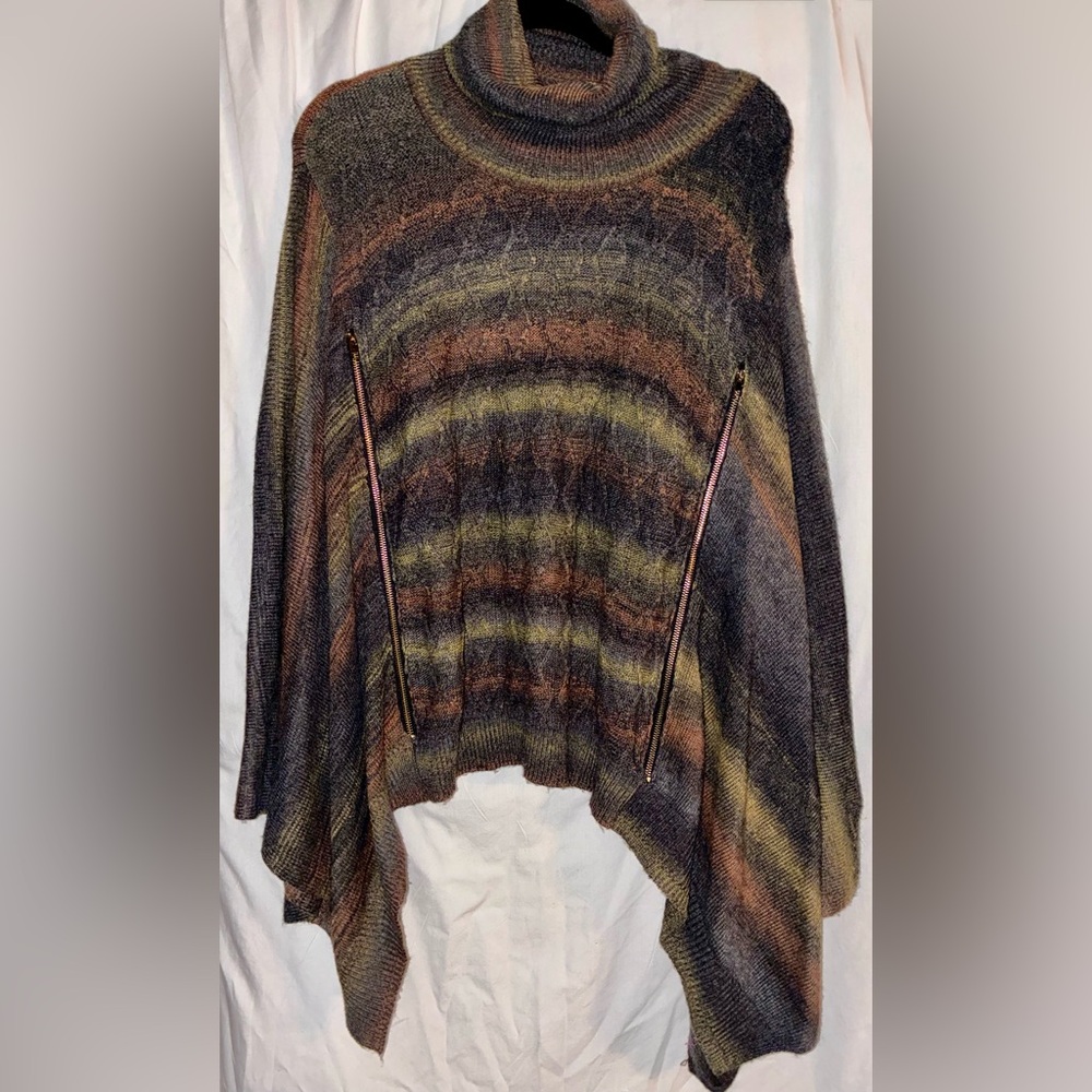 Cubism Poncho Sweater Knit Turtleneck Textured Top Multi Color Size M/L New